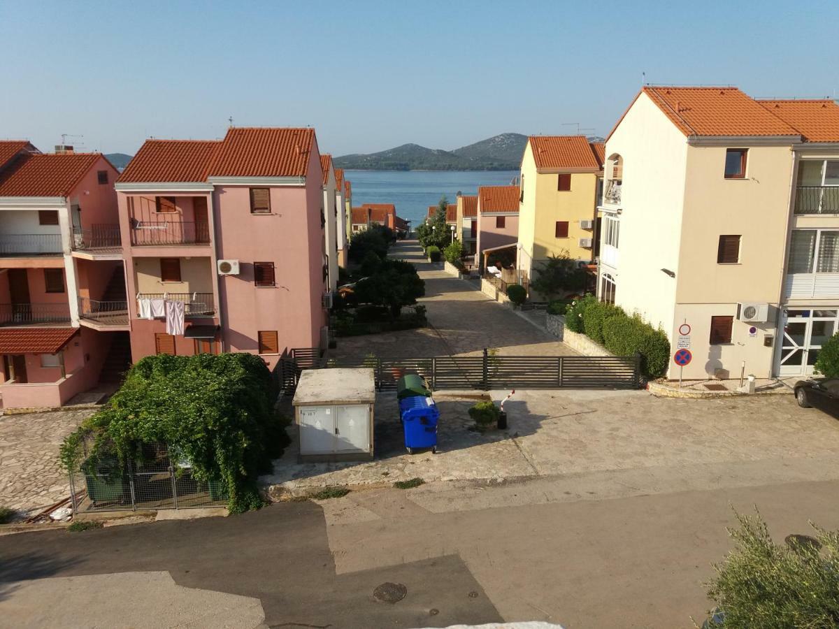 Apartment Plavia Biograd Biograd Na Moru Dış mekan fotoğraf